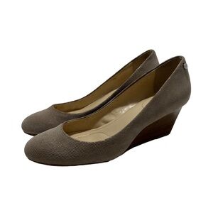 Calvin Klein Saxton Taupe Brown Wedge Block Round Toe Heels Pumps - Sz US 7.5